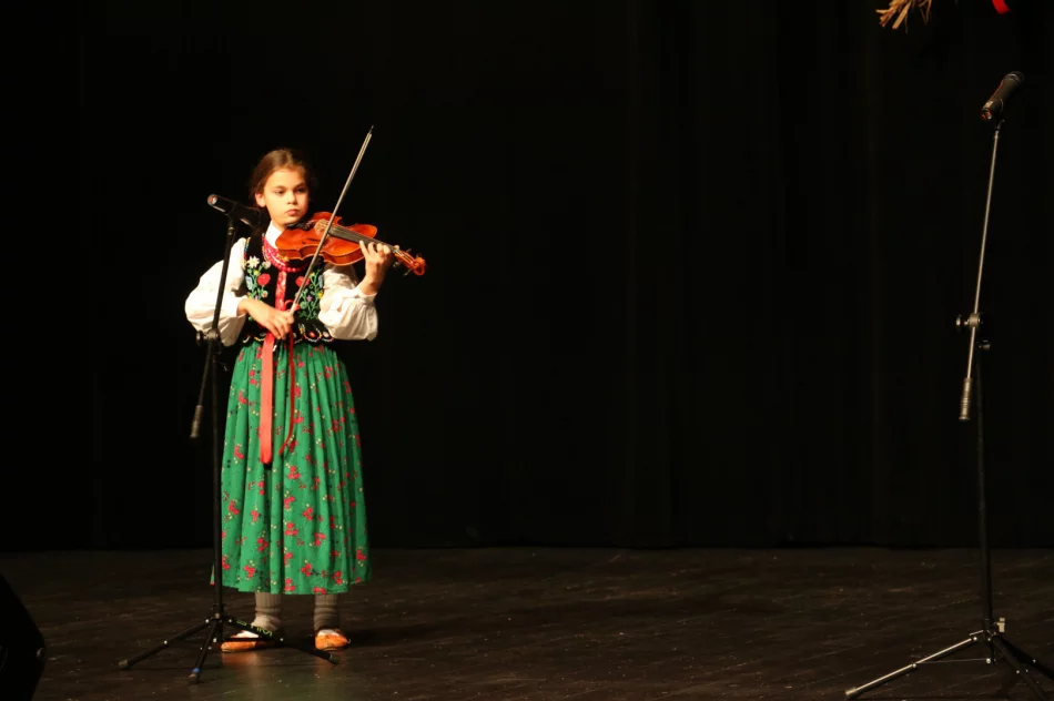 Rozpoczął się 47. Festiwal Folklorystyczny „Limanowska Słaza” - zdjęcie 6