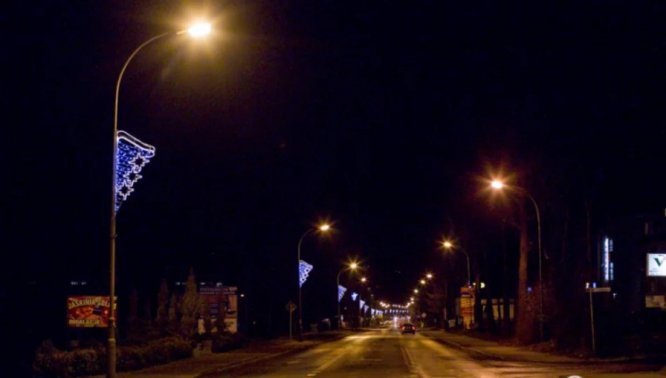 Świąteczne oświetlenia w miastach - zdjęcie 1