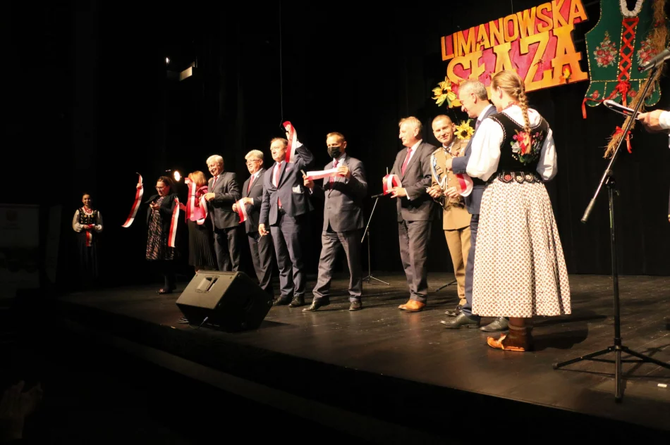 Oficjalne otwarcie przebudowanego Limanowskiego Domu Kultury - zdjęcie 8