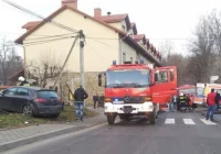 Zderzenie samochodów, ranny pieszy - zdjęcie główne