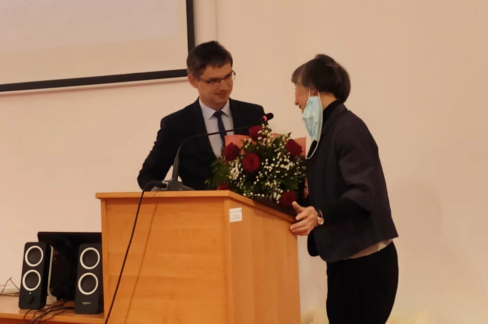 Promocja książki połączona z projekcją filmu i konkursem - zdjęcie 6