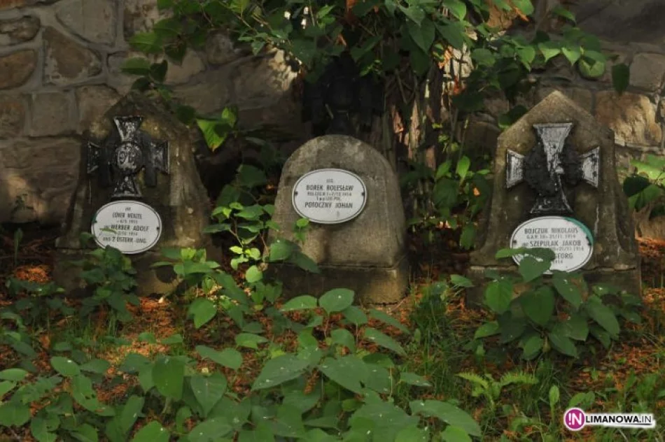 Tablica ''utrwalaczy'' ludowej władzy usunięta - zdjęcie 3