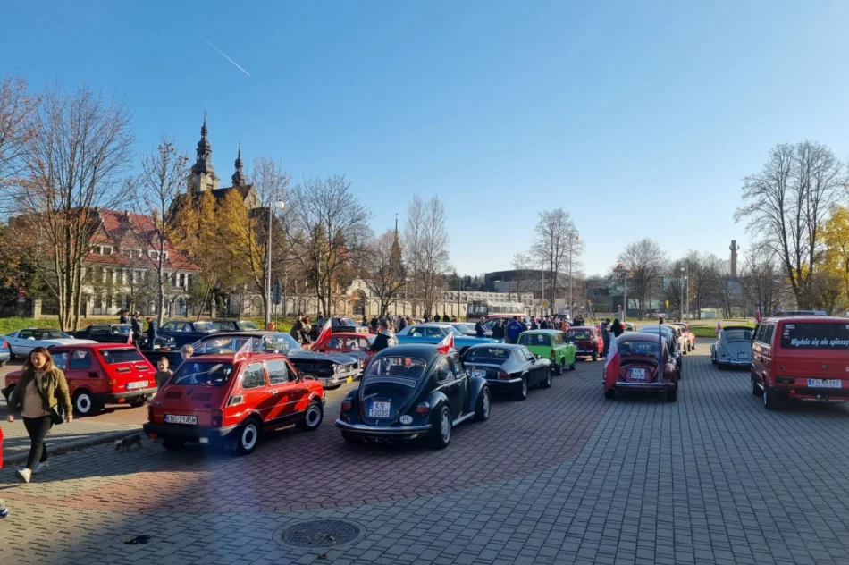 Kawalkada samochodów zabytkowych. Jutro  Rajd Polski Historyczny - zdjęcie 11