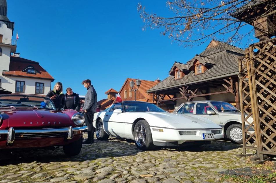 Kawalkada samochodów zabytkowych. Jutro  Rajd Polski Historyczny - zdjęcie 15