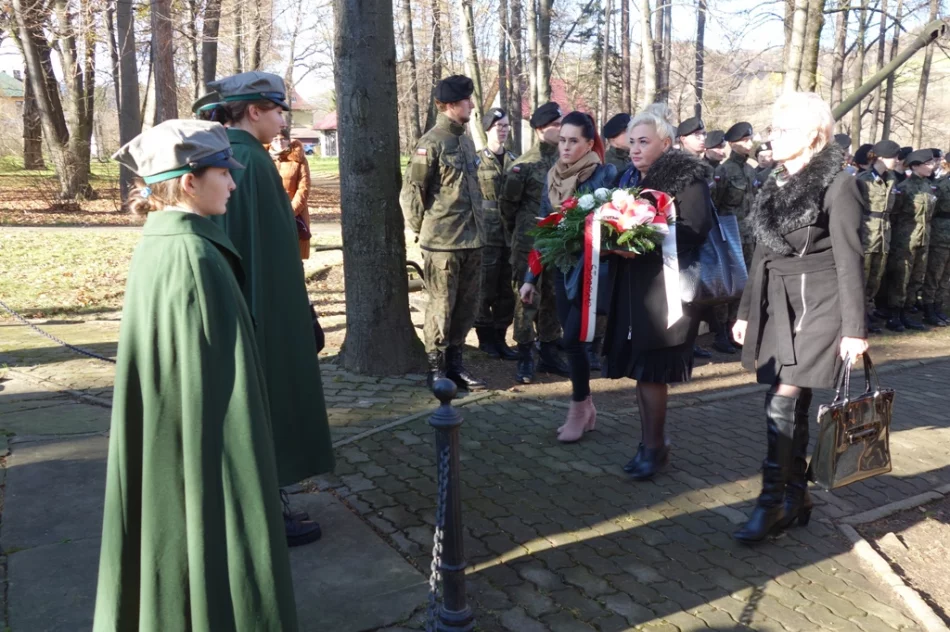 Obchody Święta Niepodległości w Łososinie Górnej - zdjęcie 17