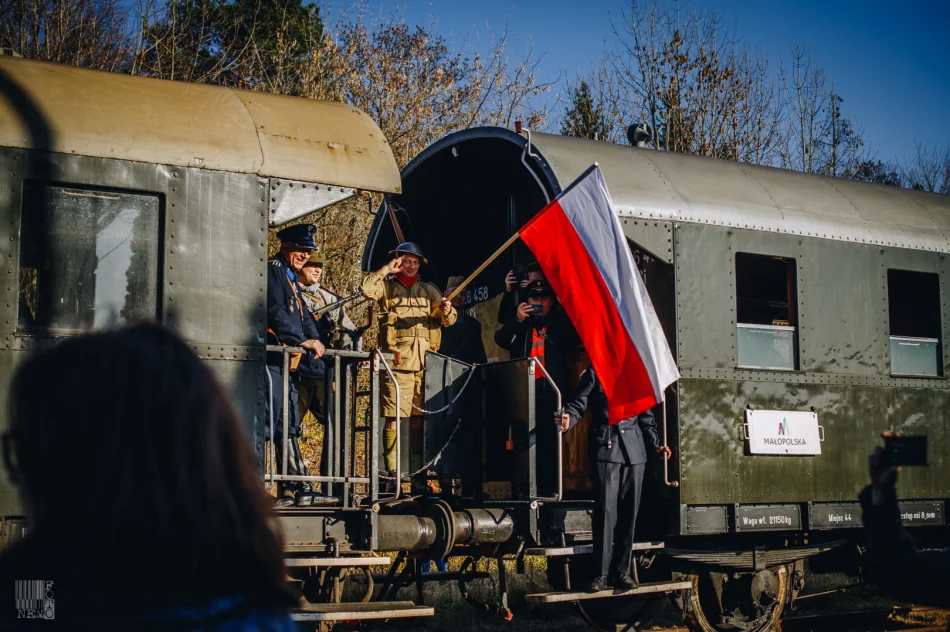 Pociąg wolności na 103. rocznicę odzyskania niepodległości - zdjęcie 11