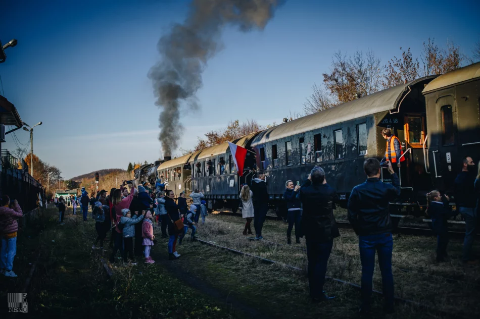 Pociąg wolności na 103. rocznicę odzyskania niepodległości - zdjęcie 14