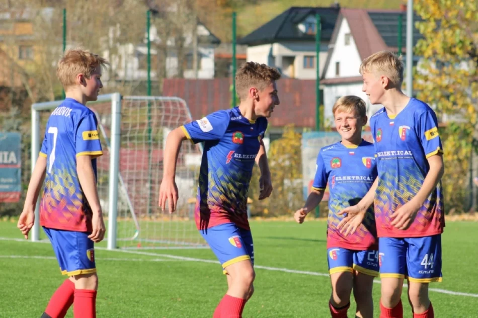 Limanovia dumna ze swojej piłkarskiej młodzieży. Znakomita jesień. - zdjęcie 2