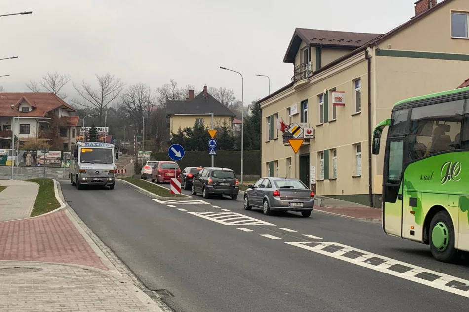 Poranek z utrudnieniami drogowymi - zdjęcie 2