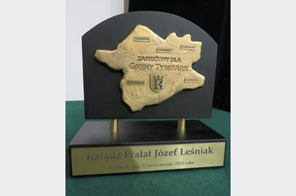 Koncert patriotyczny z muzyką polską i odznaczenie dla kapłana - zdjęcie 2