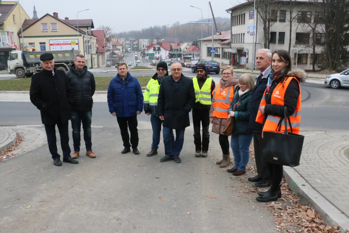 Odbiór techniczny ronda w ciągu DK 28