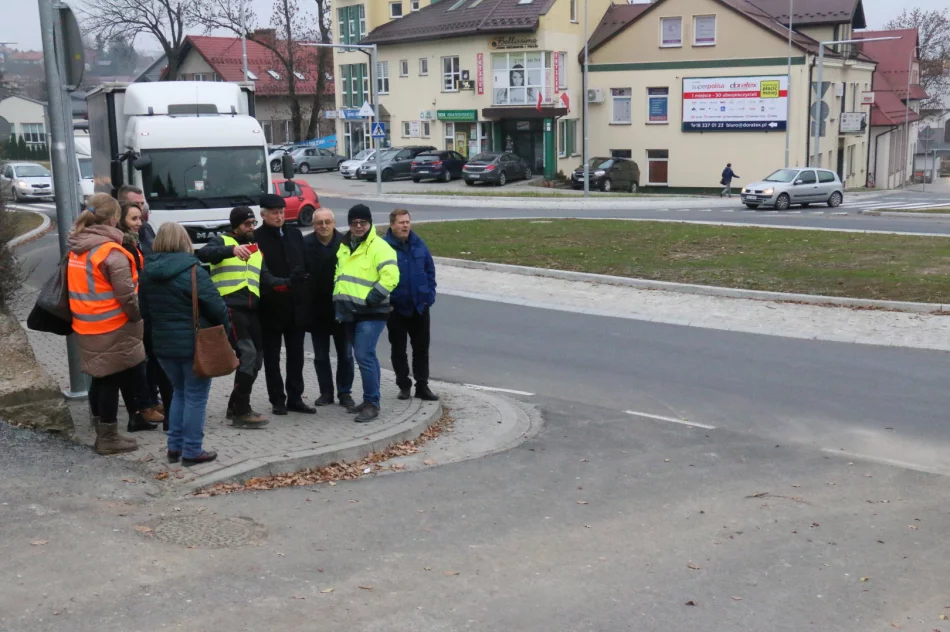 Odbiór techniczny ronda w ciągu DK 28 - zdjęcie 4