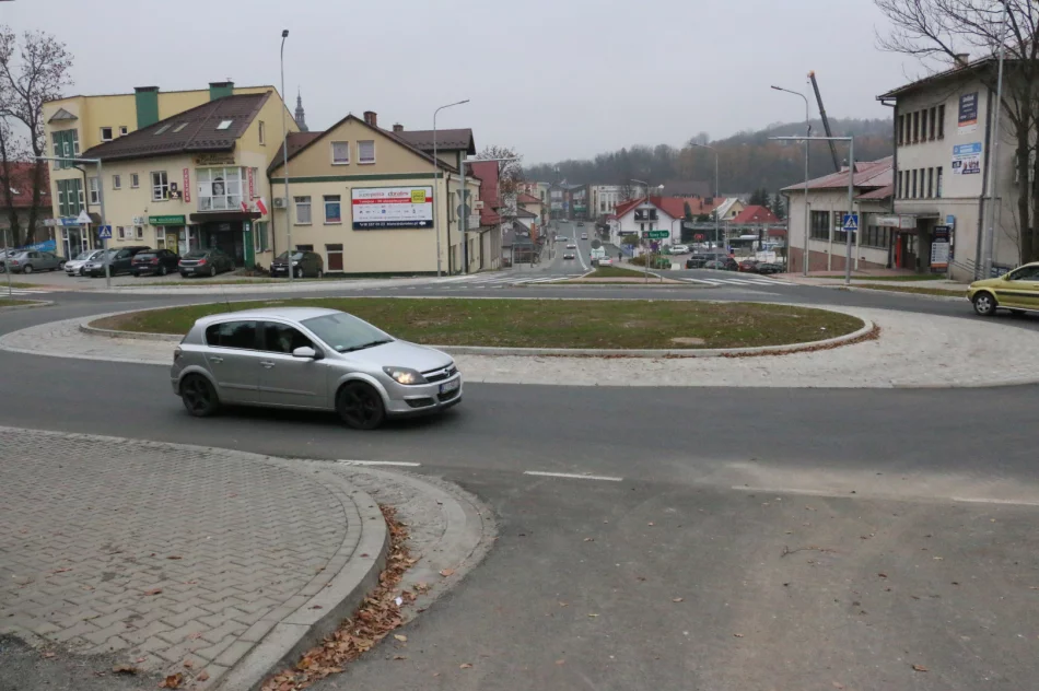 Odbiór techniczny ronda w ciągu DK 28 - zdjęcie 16