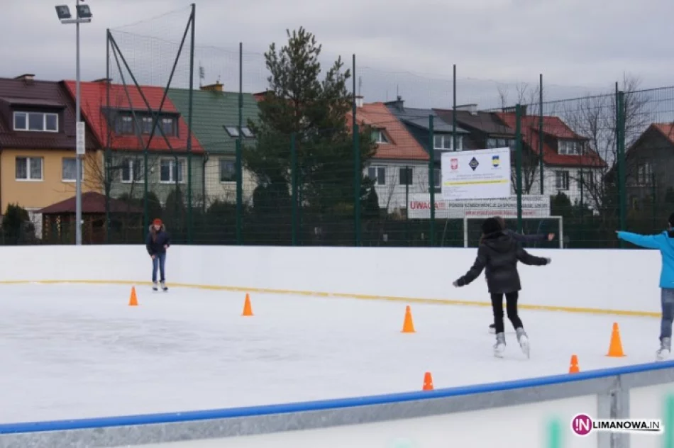 Lodowisko przed świętami - zdjęcie 2