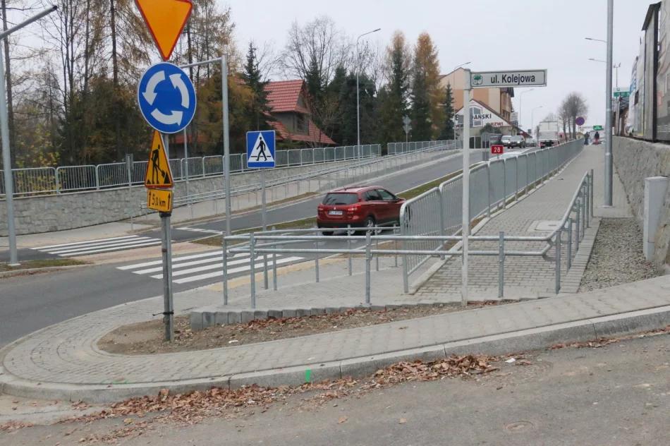 Rondo w ciągu DK 28 odebrane - zdjęcie 9