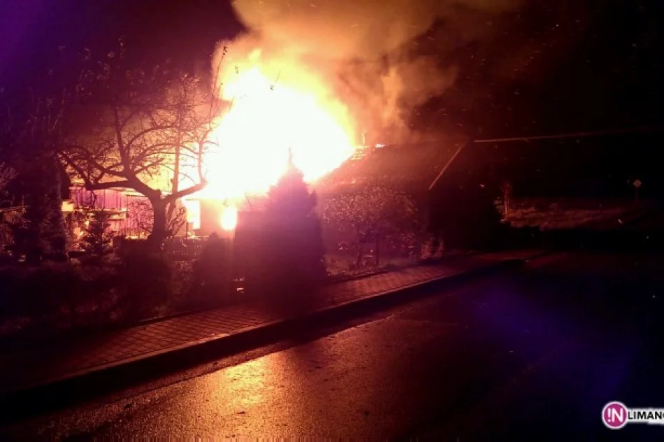 Wyciągnął mężczyznę z płonącego budynku - zdjęcie 3