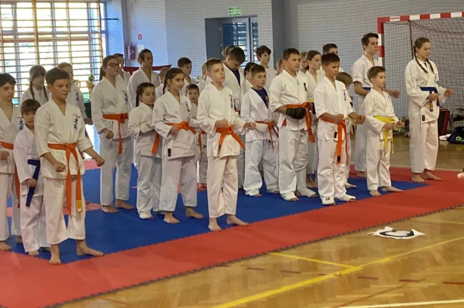 Zawodnicy Limanowskiego Klubu Kyokushin Karate wywalczyli medale podczas Turnieju Oyama Karate oraz na Międzynarodowym Grand Prix Beskidów - zdjęcie 9