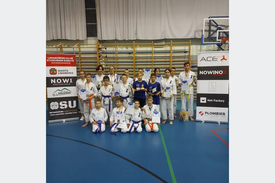 Zawodnicy Limanowskiego Klubu Kyokushin Karate wywalczyli medale podczas Turnieju Oyama Karate oraz na Międzynarodowym Grand Prix Beskidów - zdjęcie 19