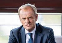 Donald Tusk zatrzymany przez policję - stracił prawo jazdy - zdjęcie główne
