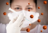 Skuteczność szczepionki spada - nowy raport z Włoch - zdjęcie główne