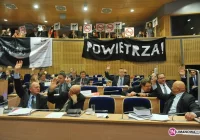 Zakaz palenia węglem i budżet na 2014 r. - zdjęcie główne