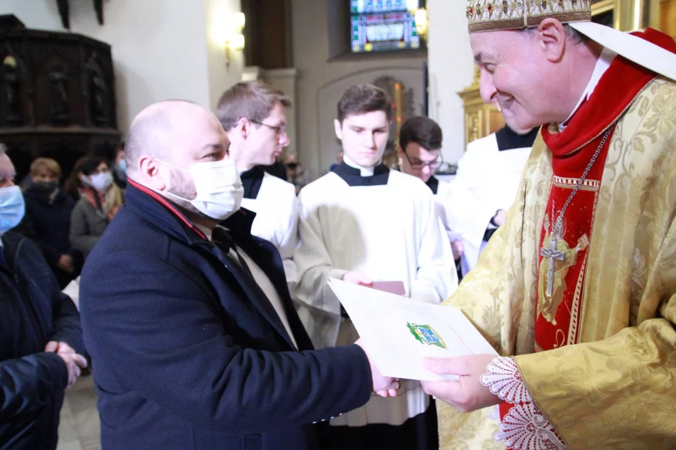 Walenty Szubryt odznaczony przez Biskupa tarnowskiego Andrzeja Jeża - zdjęcie 5