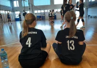 Na hali przy ZSTiO gościła minisiatkówka - zdjęcie główne