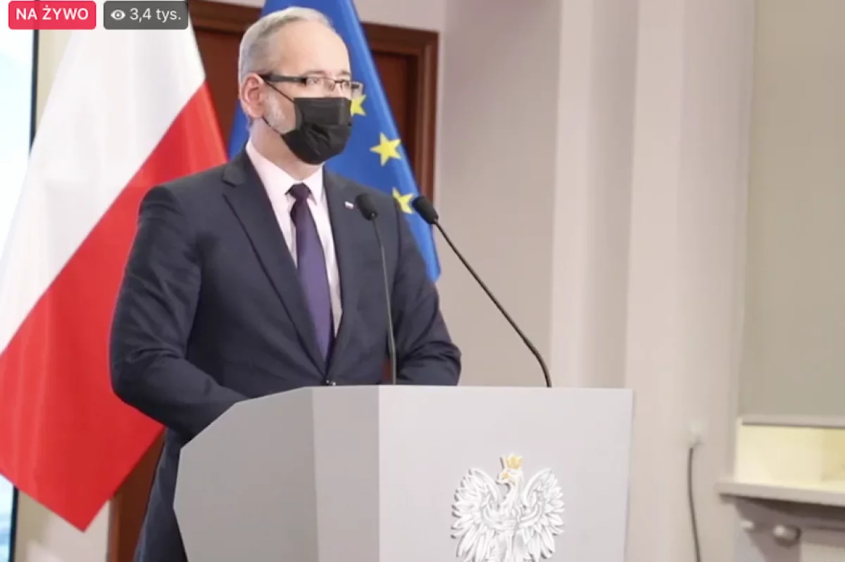 Minister Adam Niedzielski: należy brać pod uwagę zwiększanie restrykcji i bardziej dolegliwą postać limitów