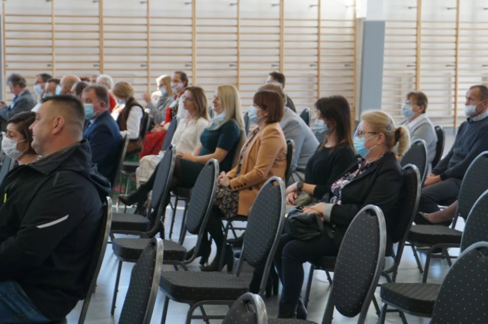 Oficjalne otwarcie przeszło dwa lata po terminie zakończenia inwestycji - zdjęcie 3