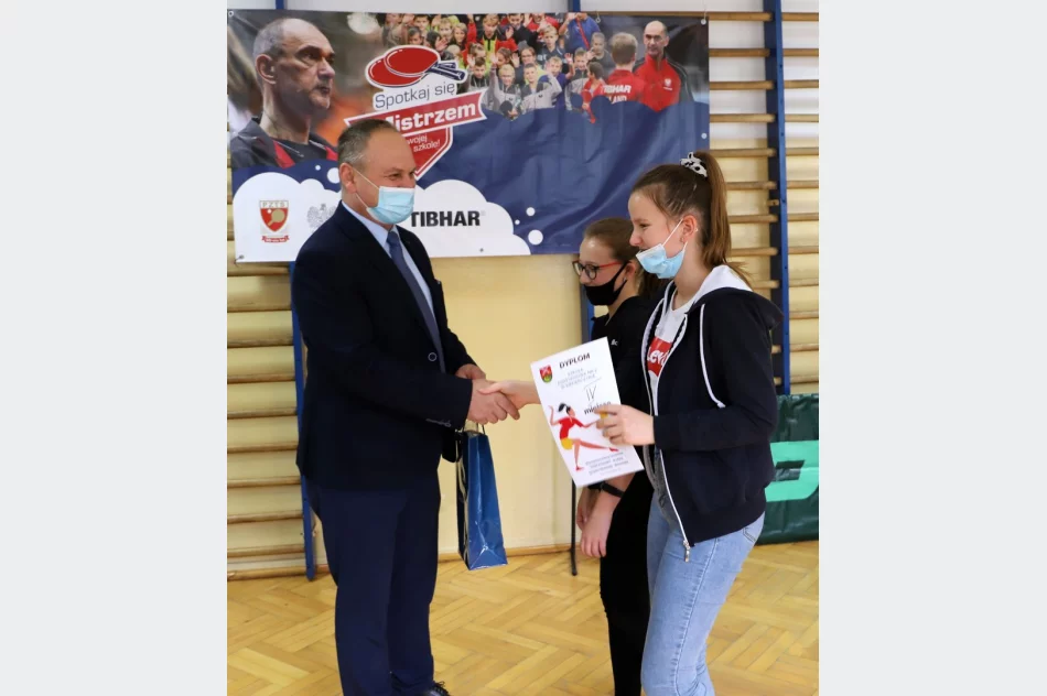 Igrzyska Młodzieży Szkolnej w Tenisie Stołowym Dziewcząt i Chłopców - zdjęcie 14