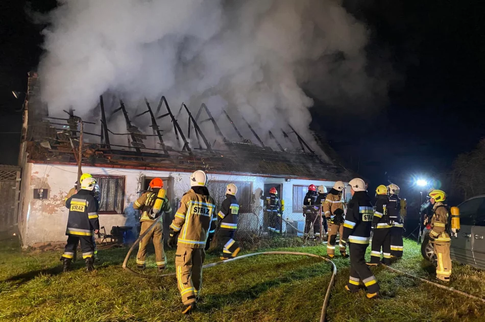 Tragiczny finał pożaru - w płonącym budynku znaleziono zwłoki - zdjęcie 2