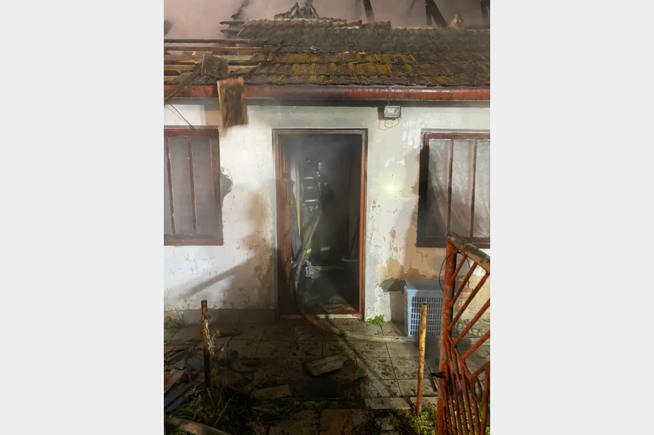 Tragiczny finał pożaru - w płonącym budynku znaleziono zwłoki - zdjęcie 3