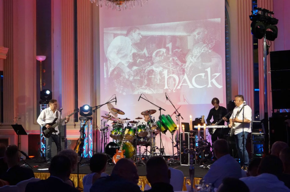  "Back to eLDeK" - koncert zespołu HACK na scenie LDK! - zdjęcie 5