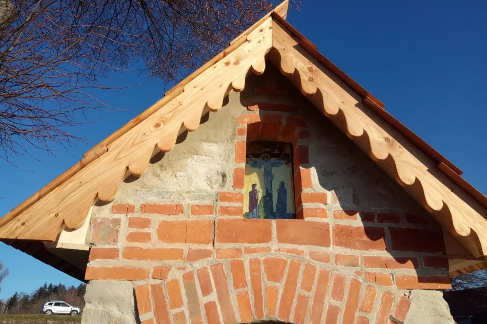 Odbiór odnowionej kapliczki w Wysokiem - zdjęcie 12