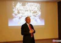 Kilkanaście osób na spotkaniu z europosłem - zdjęcie główne