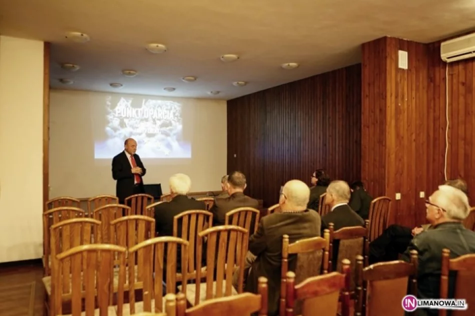 Kilkanaście osób na spotkaniu z europosłem - zdjęcie 2