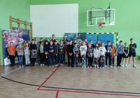 Płomień rozgrzewa sportowy zapał - zdjęcie główne