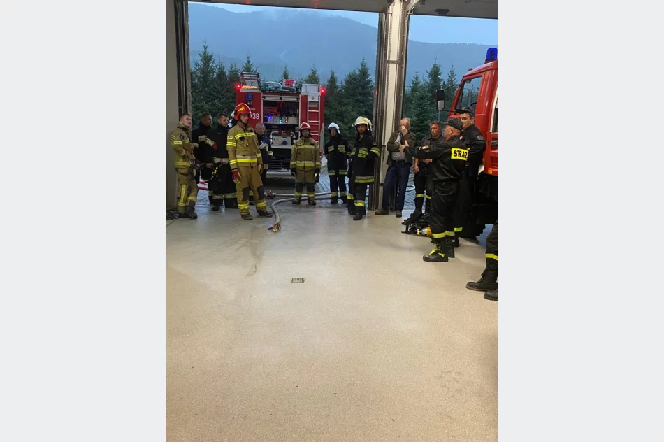 Ćwiczenia zgrywające jednostek OSP i PSP - zdjęcie 6