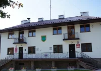 Obszerny porządek obrad - oglądaj online - zdjęcie główne