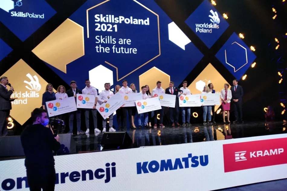 Kierunek - Szanghaj. Sukces ucznia limanowskiego "Mechanika" - zdjęcie 16