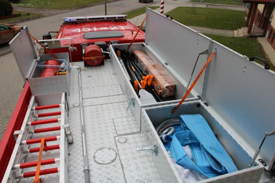 PSP w Limanowej z nowym samochodem - zdjęcie 6