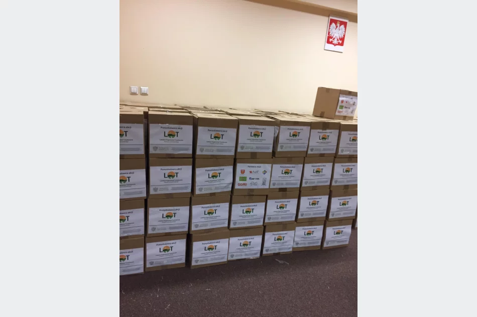 560 paczek trafi do osób niepełnosprawnych i potrzebujących - zdjęcie 2