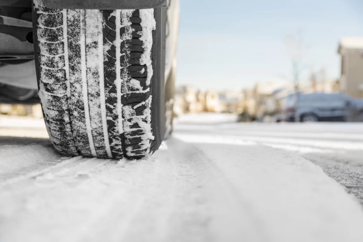 Ostrzeżenie: intensywne opady śniegu, w górach nawet 20 cm