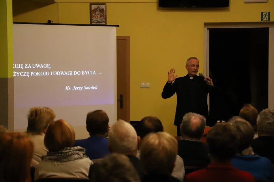 „Jak zadbać o zdrowie psychiczne w jesieni życia” – Wykład w Świetlicy Wiejskiej w Pasierbcu - zdjęcie 8