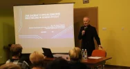 Seniorzy dowiedzieli się, jak zadbać o zdrowie psychiczne w jesieni życia - zdjęcie 2