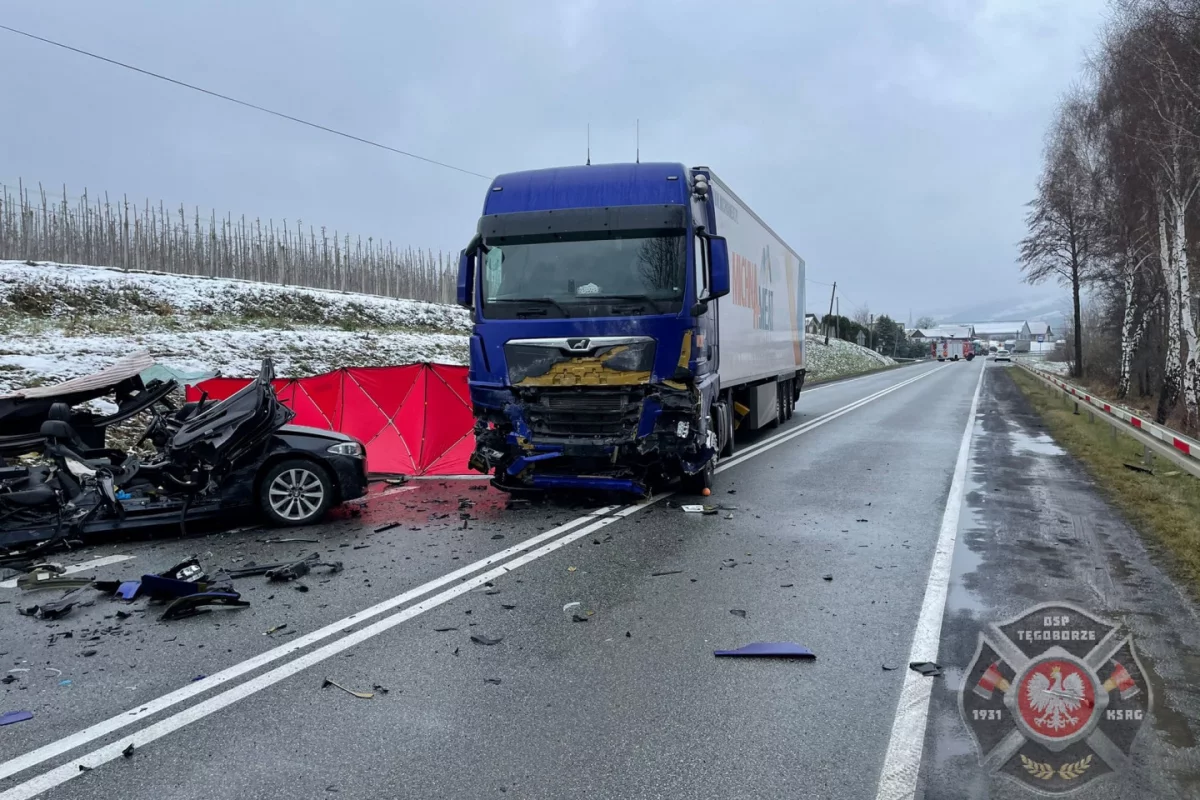 Tragiczny wypadek na drodze krajowej - nie żyje 28-latek