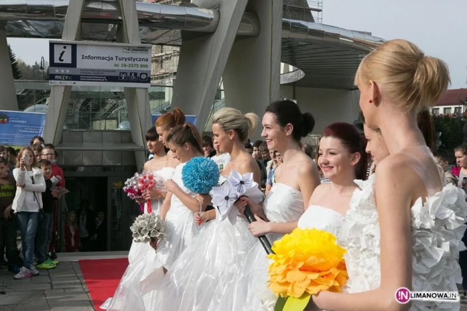 Modelki na Rynku - celem recykling - zdjęcie 2