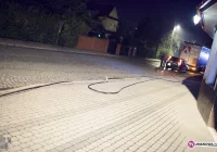 TIR zerwał kabel telefoniczny - zdjęcie główne