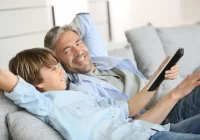 Jak rozmawiać z dzieckiem o seksie? Rzetelna rozmowa może zapobiec nieszczęściu  - zdjęcie główne