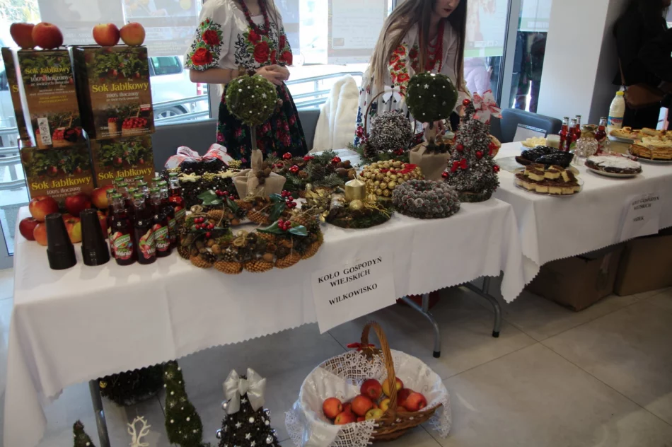 W Limanowskim Domu Kultury odbyły się „Pierwsze Limanowskie Targi Żywności” - zdjęcie 4